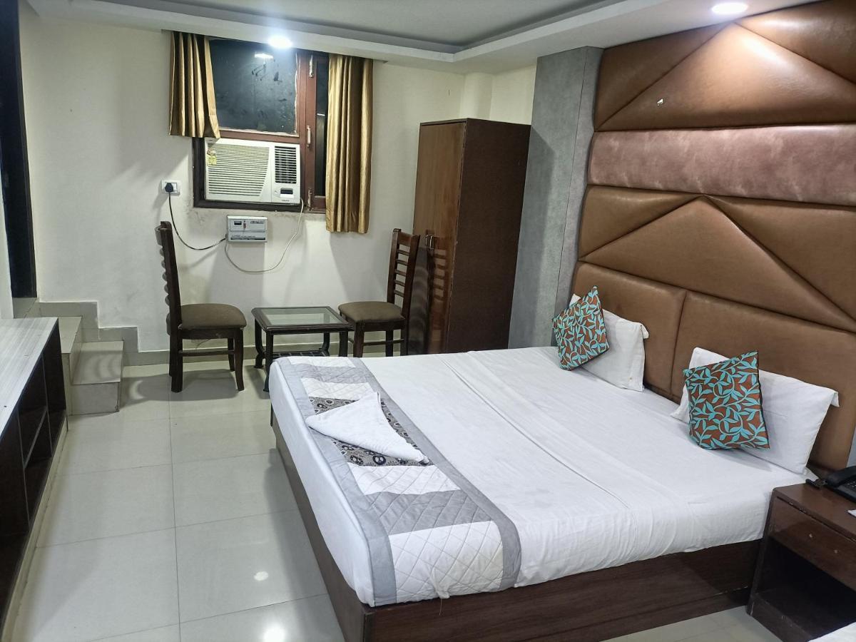 King Delhi Airport Otel Yeni Delhi Dış mekan fotoğraf