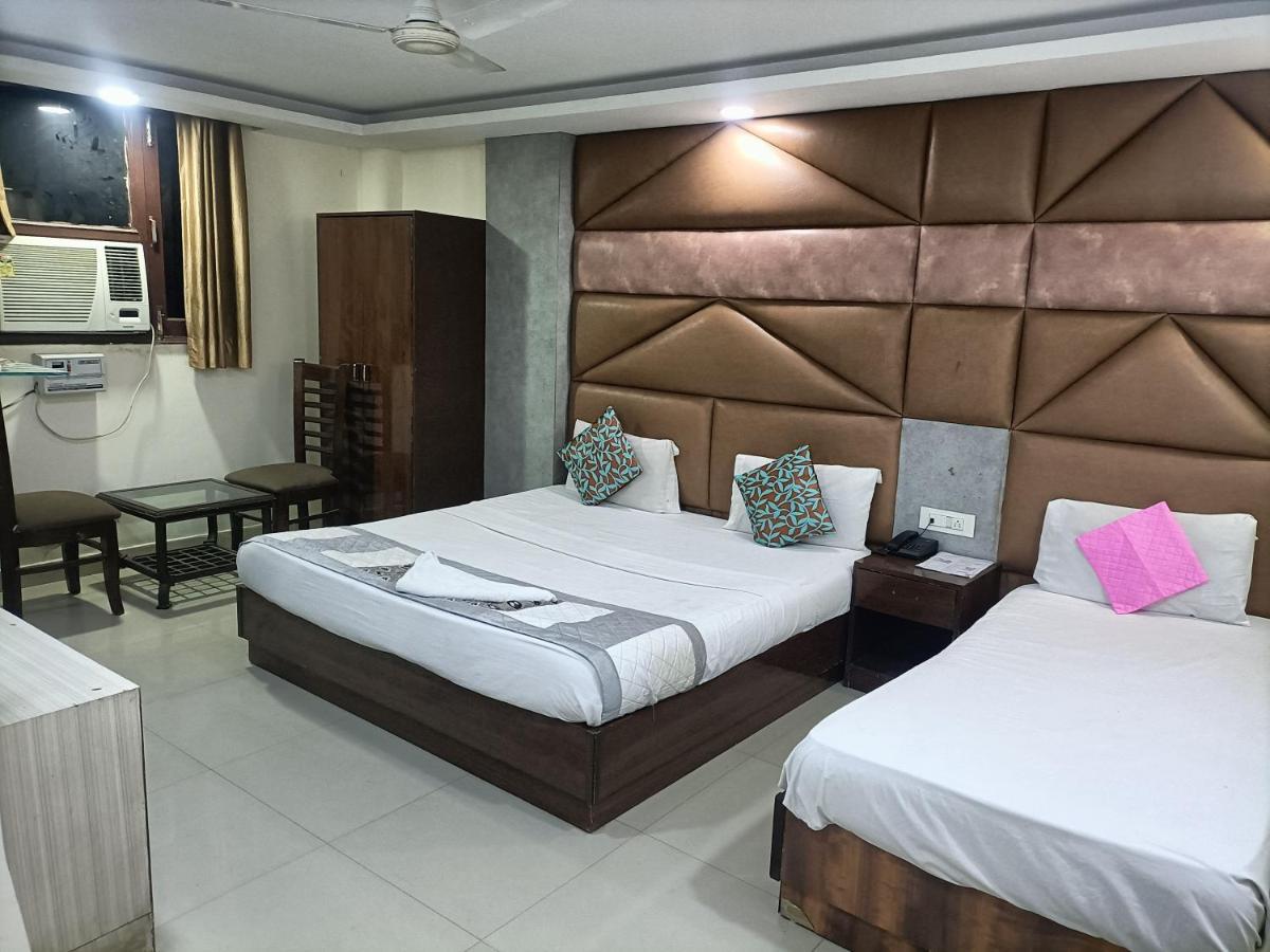 King Delhi Airport Otel Yeni Delhi Dış mekan fotoğraf